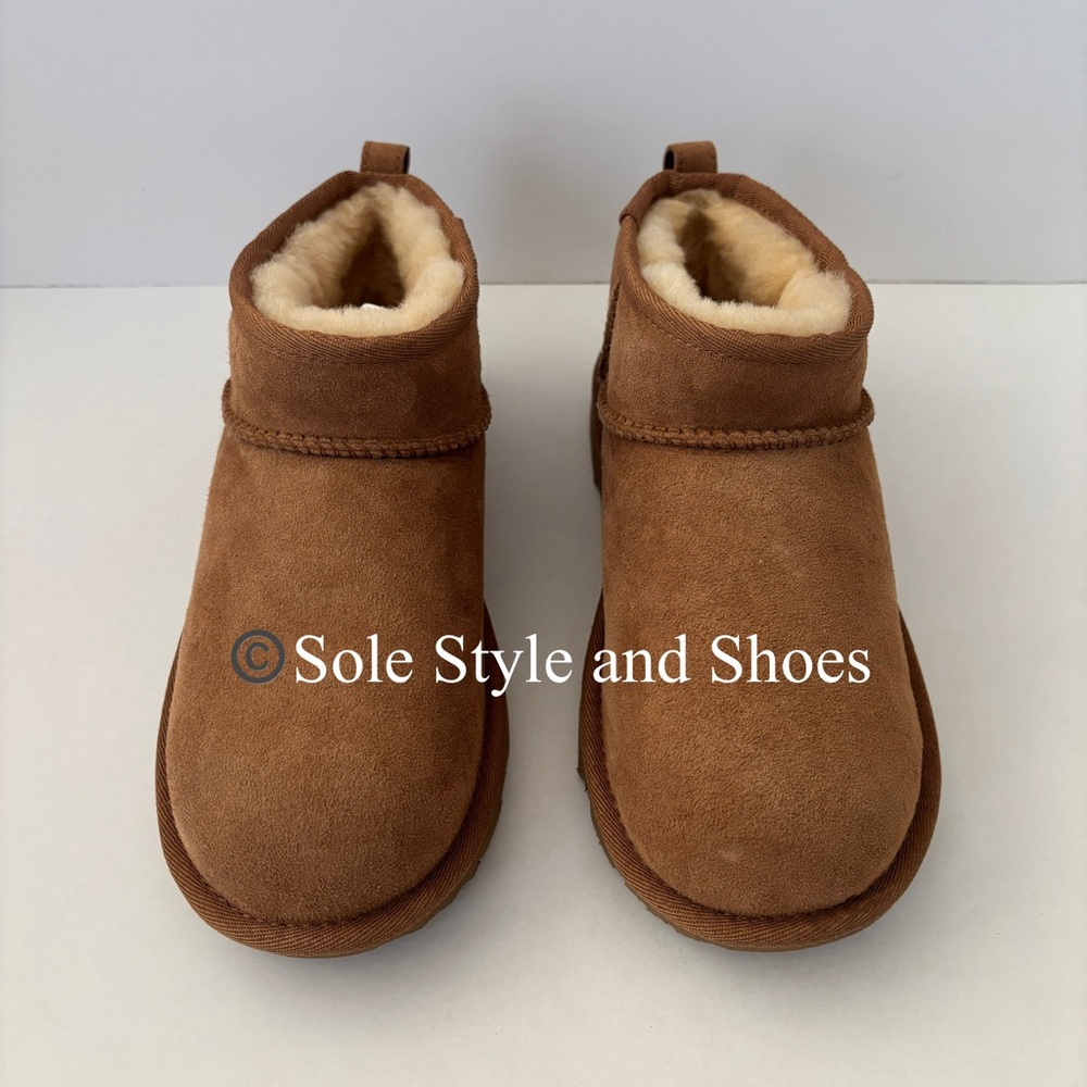 ❤️❤️❤️ UGG Classic Ultra Mini Boots Chestnut Kid’s 5 6 (Will Fit A Women’s 7 8) - Picture 3 of 15